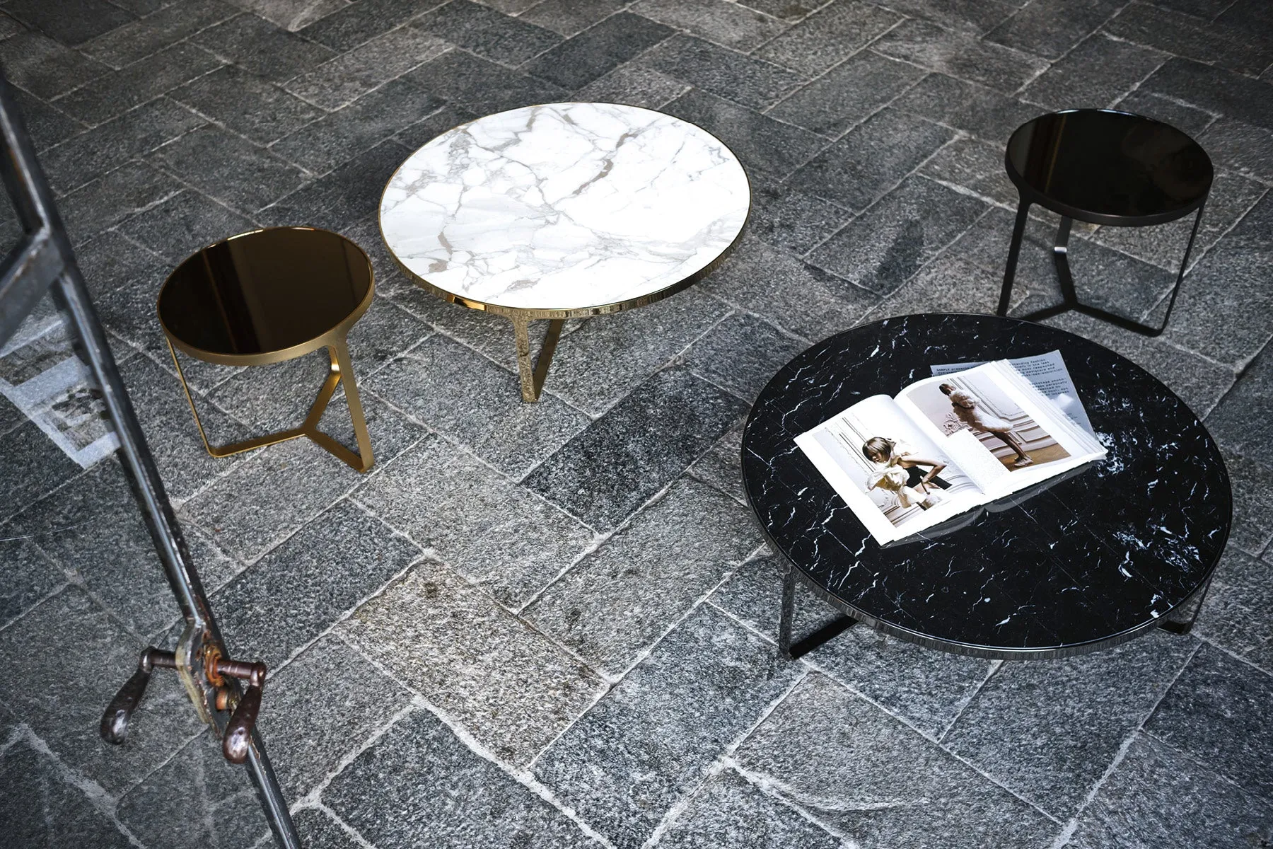 Cage Rund Coffe Table